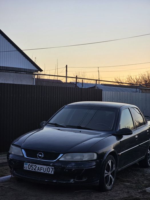 Продам машину Опель