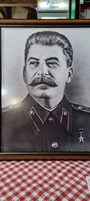 Сталин! Портрет ! Перфектно състояние- чисто нов ! 40х50 см!!