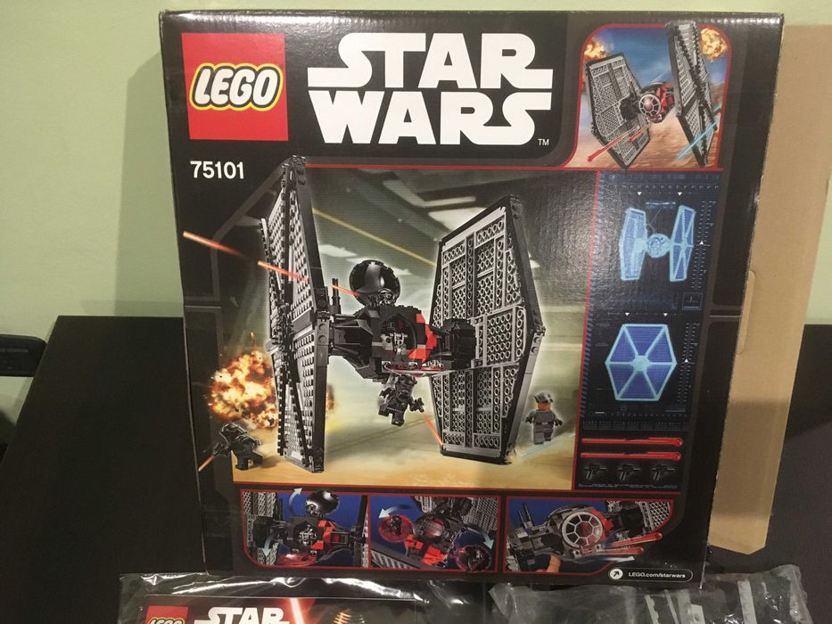 ЛЕГО Star Wars 75101  Космически кораб, Специални части, TIE fighter