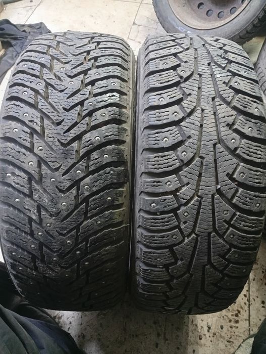 Продам две покрышки 195/55 r16.