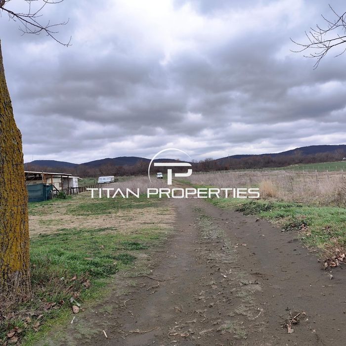 Продава се Парцел в Черноморец - 4839 кв.м за 97 €/кв.м - Снимка #2