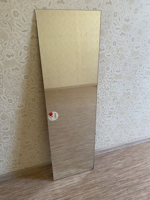 Зеркало 130 на 40