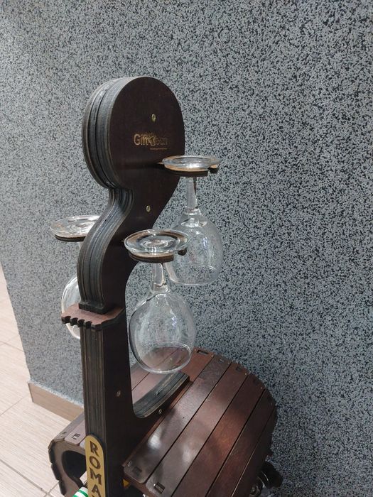 Suport pentru sticle de vin violoncel