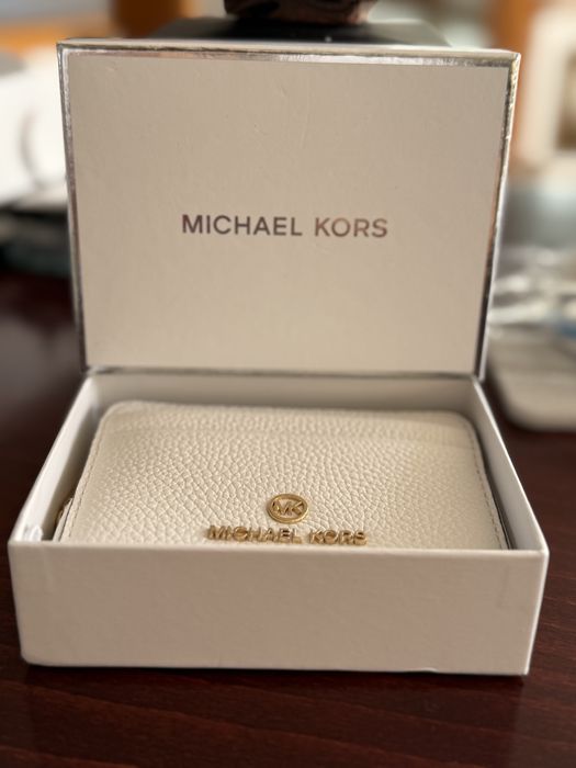 Малък дамски портфейл, естествена кожа