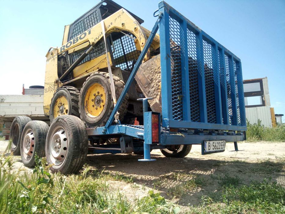 Платформа за СТРОИТЕЛНА техника под НАЕМ за превоз на тежка техника