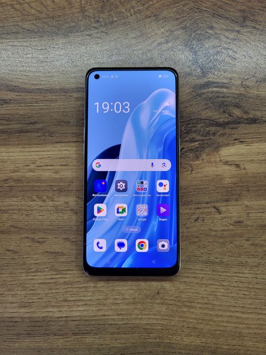 Oppo Reno 7  16/128гб