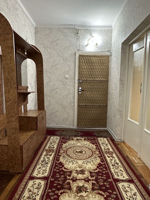 Квартира студентларга