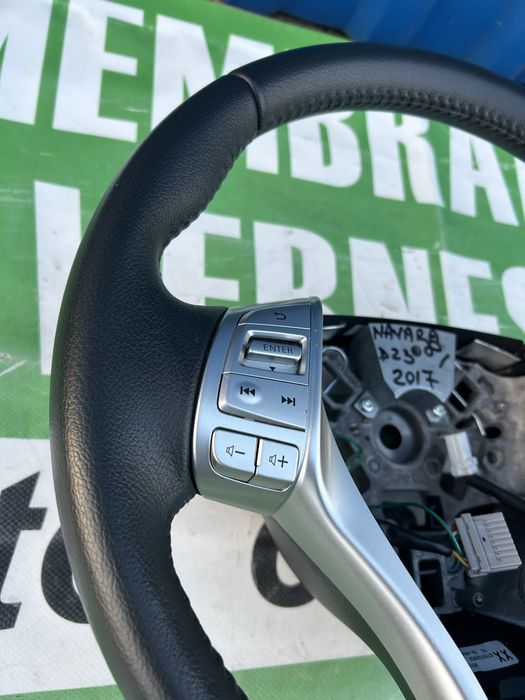 Volan Nissan Navara NP 300 D 23 2017 fară airbag, ca nou , fara uzură
