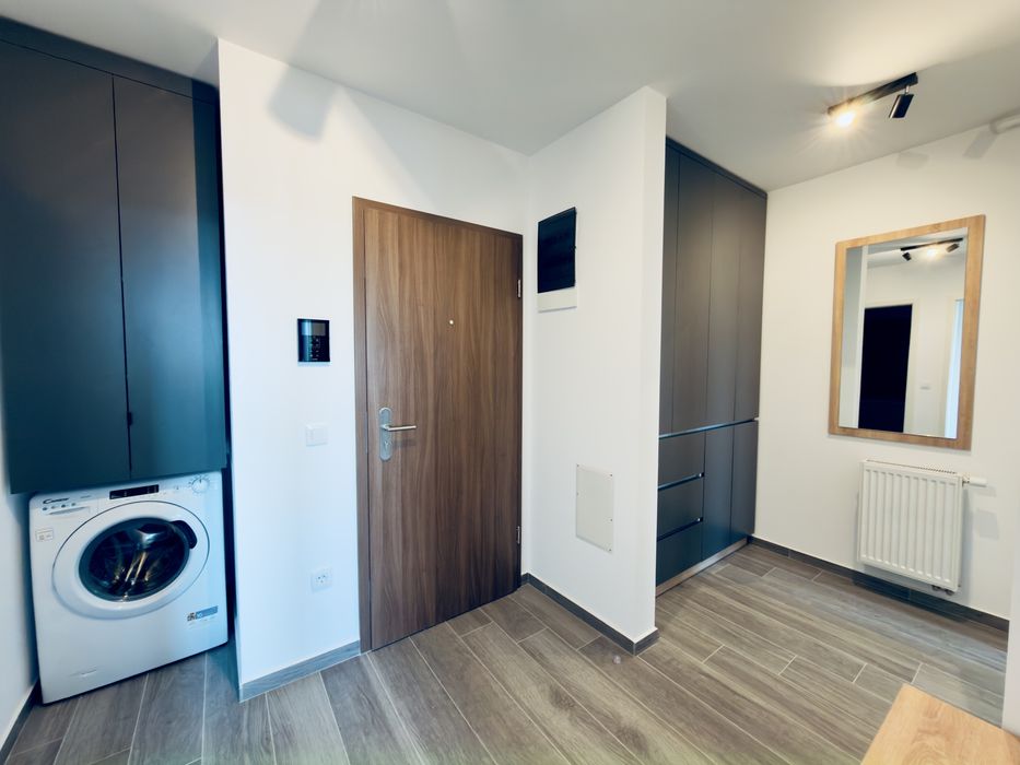Apartament cu 2 camere de inchiriat in zona Tractorul prima chirie