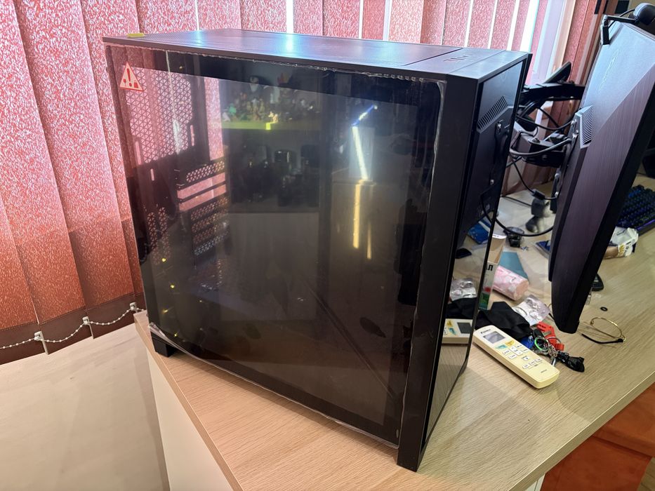 Кутия за компютър CORSAIR 4000d ICUE