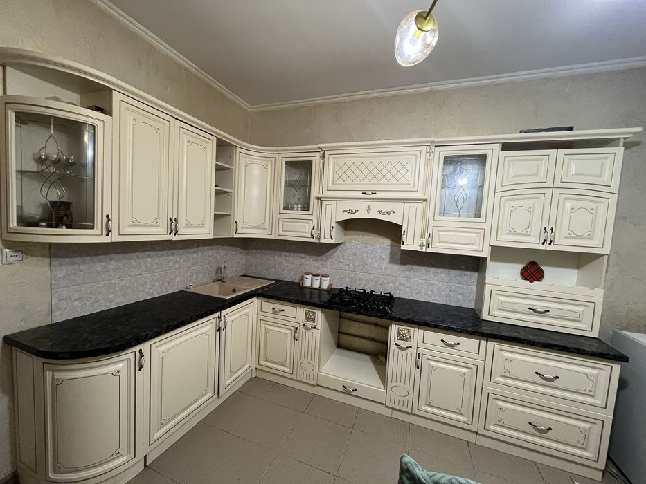 Кухнонный горнитура угловой