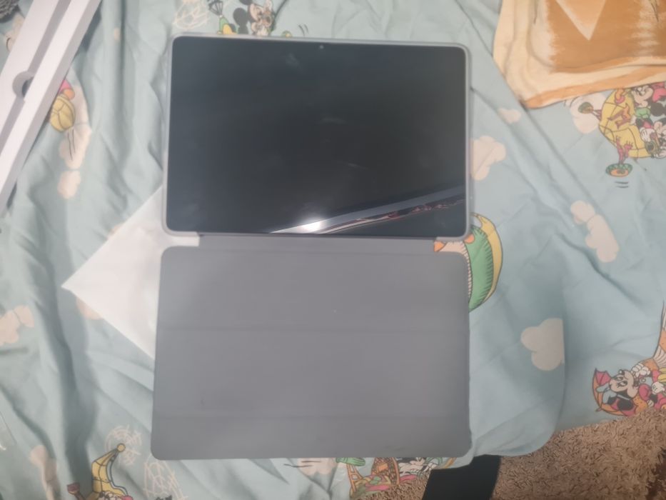 Таблет за работа и игра