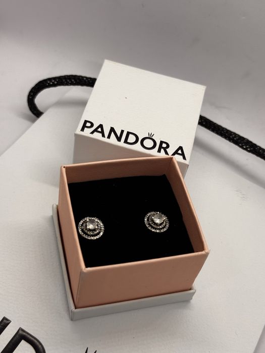 Pandora  обеци Пандора