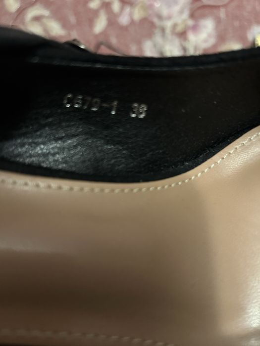 Новые туфли замша