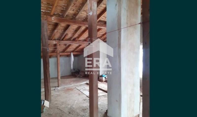 Продава се Къща в с. Левски, Област Варна - 250 кв.м за 740 €/кв.м - Снимка #6