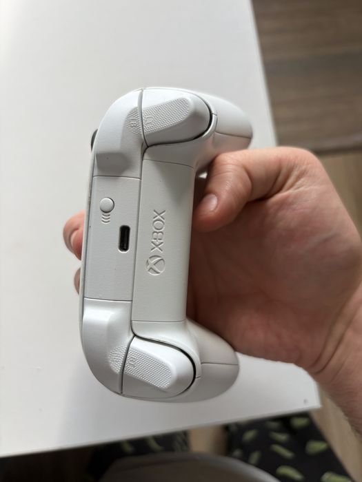 Vand controller Xbox Series S alb