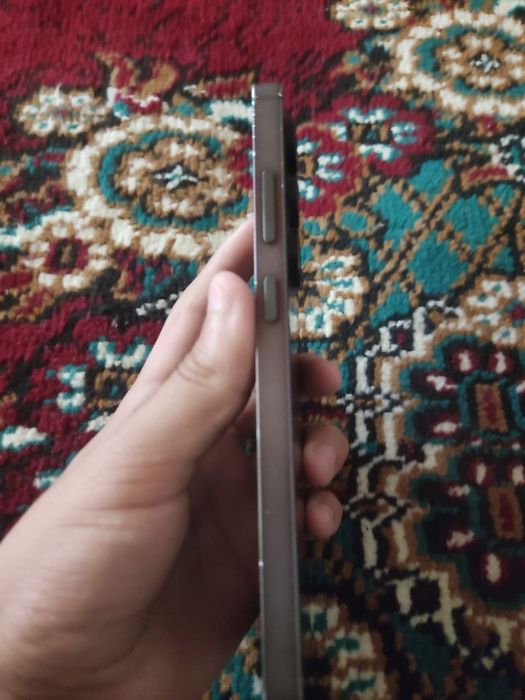 Samsung s 25 ultra bor Luks kopiya lekin 1 trabayt