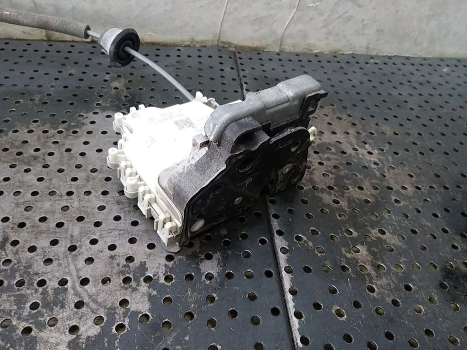 Broasca usa dreapta fata audi a3 8v 8x1837016c
