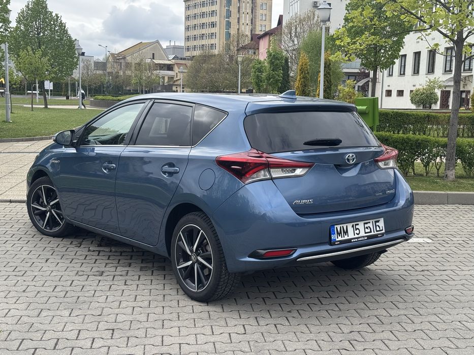Toyota auris 2019 1.8 hybrid benzina inmatriculata recent