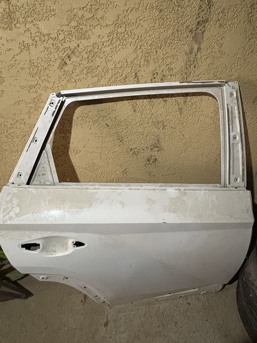 Дверь задняя правая Hyundai Tucson 2022
