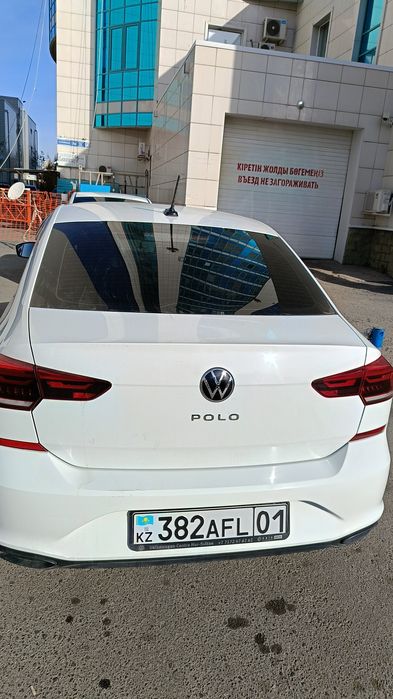 Автомашина Фольксваген Поло