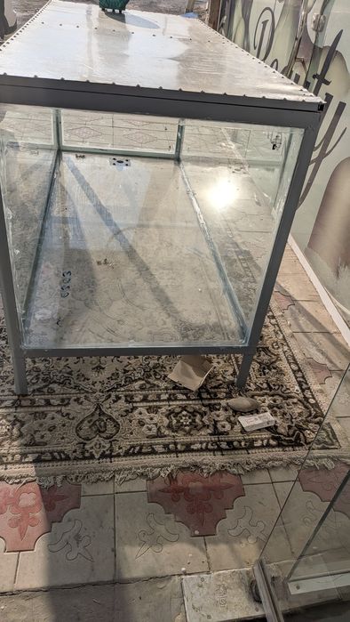 Akvarium yangi nasoslari bilan komplekt