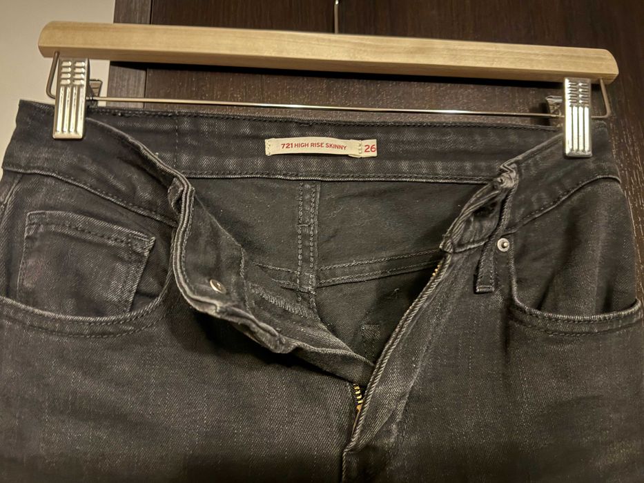 Blugi Levi's 721 skinny, talie inalta, marimea 26