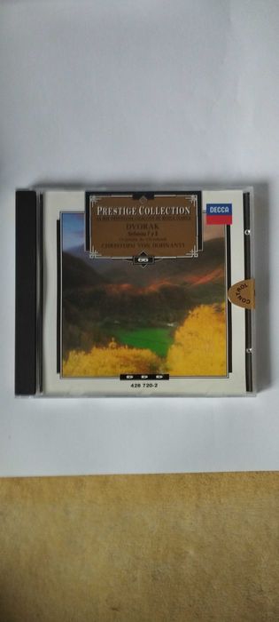 Prestigioasa colecție de discuri vechi muzică clasică