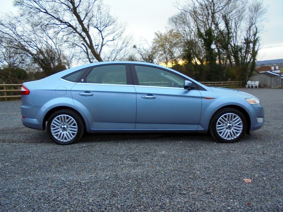 Bara spate Ford Mondeo Mk4 Hatchback