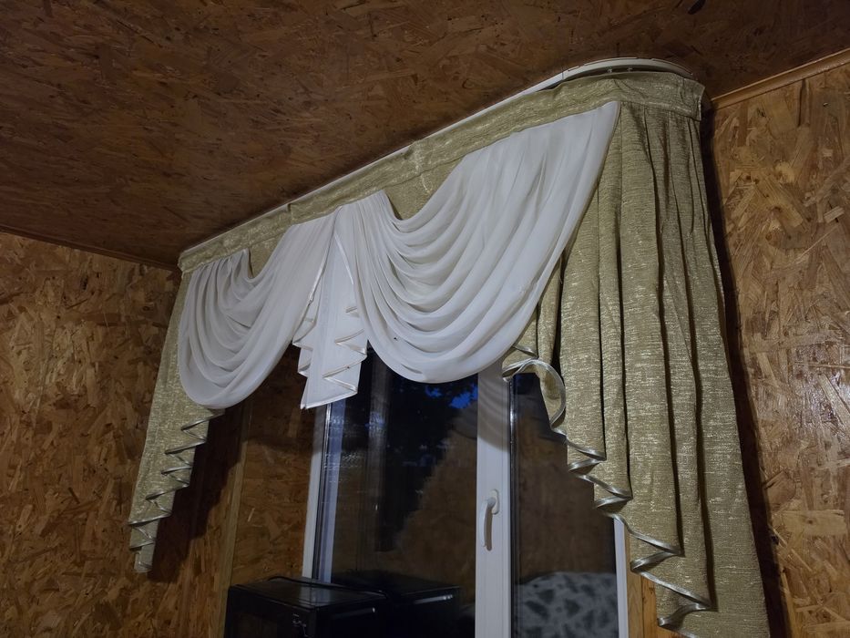 Продам шторы с телью