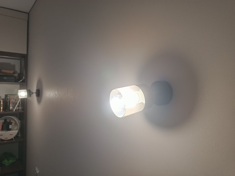 Продается бра настенные