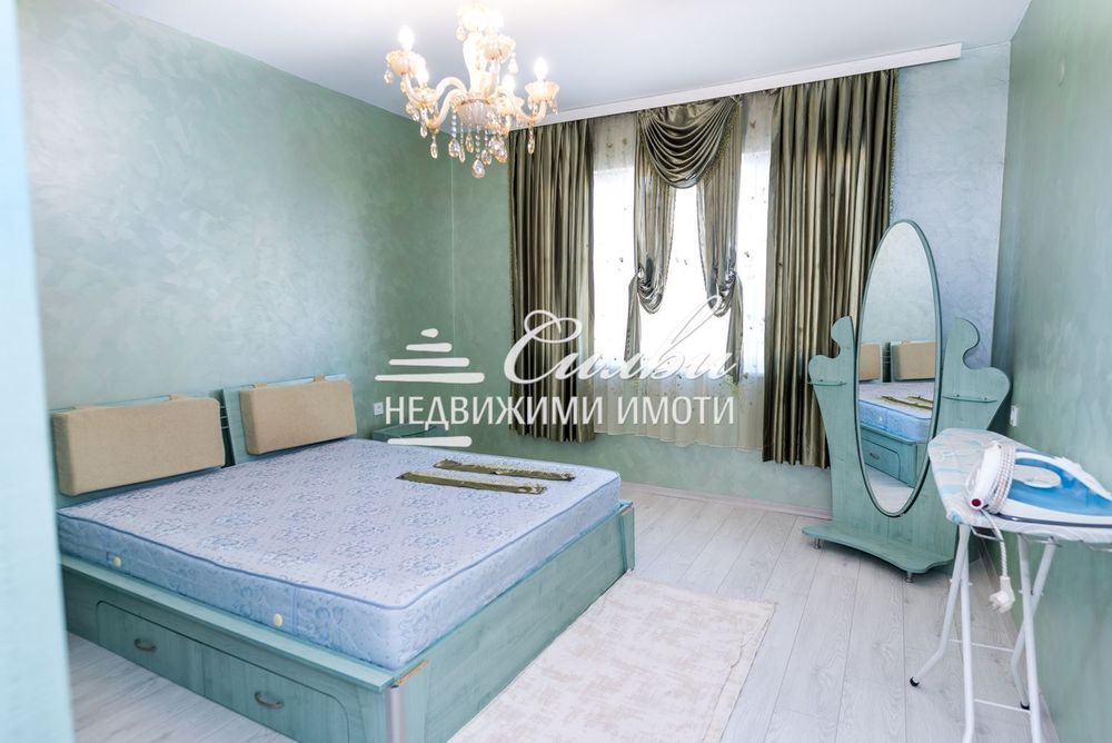 Дава се под наем Тристаен апартамент в Шумен, Военно училище - 80 кв.м за 433.5 € - Снимка #3