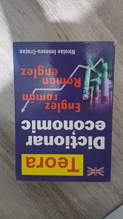 Set 4 carti  dictionar economic , management , marketing