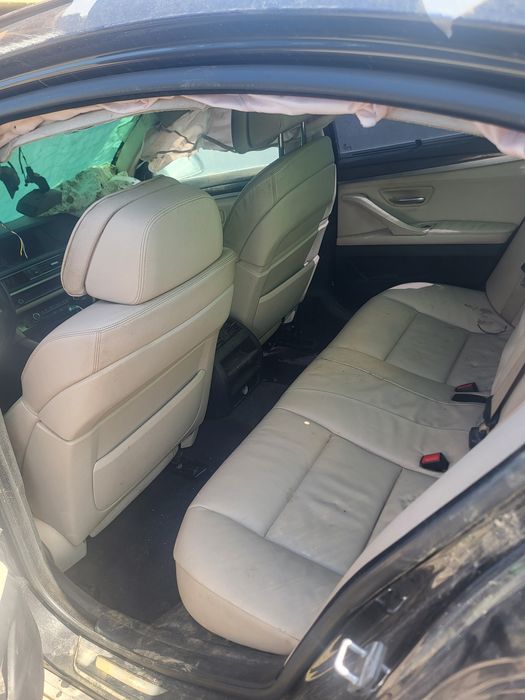 Dezmembrez BMW F10 3.0D