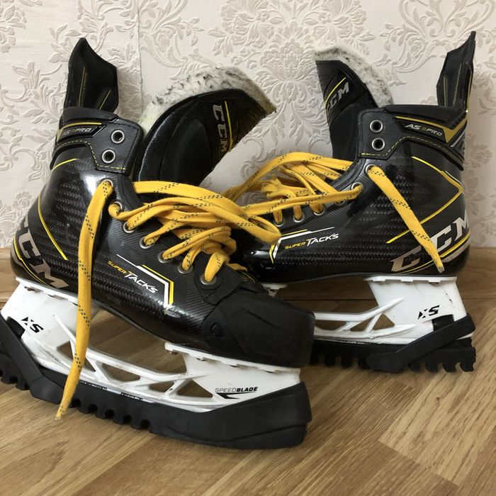 коньки CCM as3pro