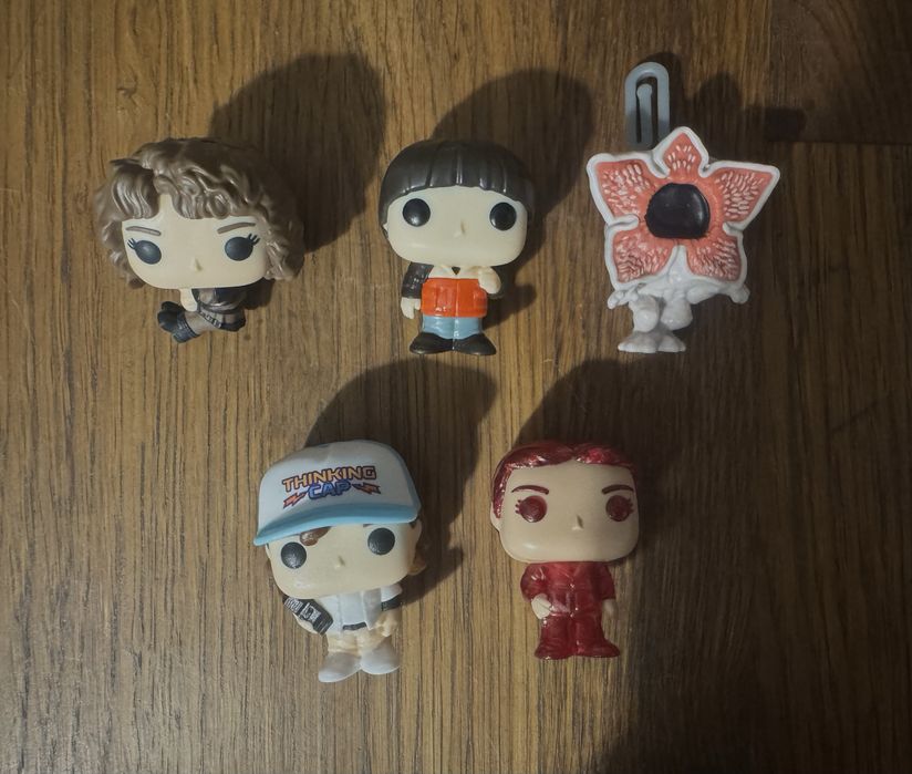 figurine stranger things kinder joy