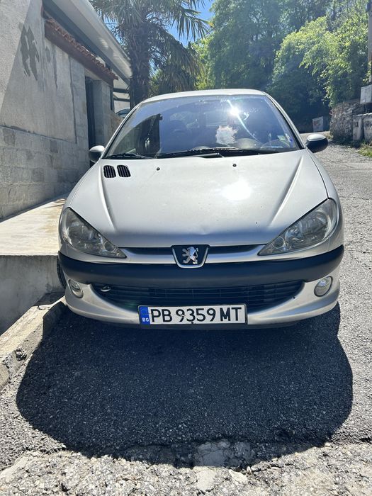 Кола Peugeout 206