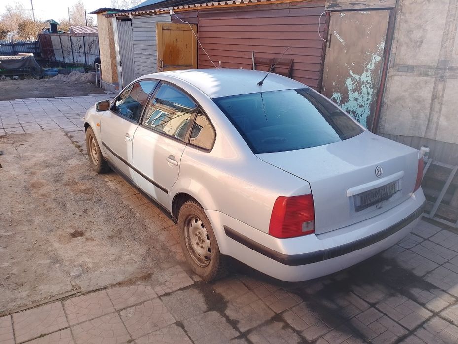 Пассат б5 1.6...