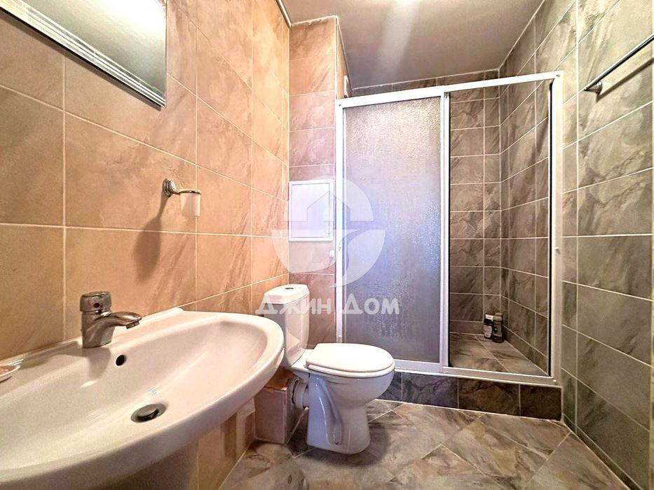 Продава се Двустаен апартамент в к.к. Слънчев бряг - 82 кв.м за 1068 €/кв.м - Снимка #8