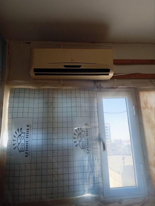 ZARAFSHON shahar 12 -mikrarayonda 3 xonali kvartira ijaraga beriladi