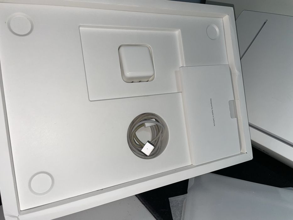 Macbook Air  M3 | 15.3 inch 2024