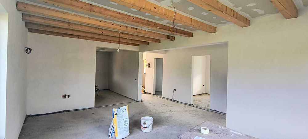 Vand/Schimb cu apartament casa Alexandru cel Bun, 3km de Piatra-Neamt