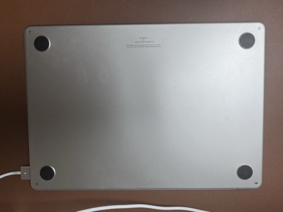 MacBook air m4 512Gb