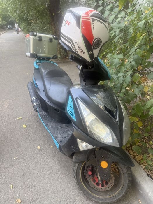 Продам мопед , состояние хорошее , работает