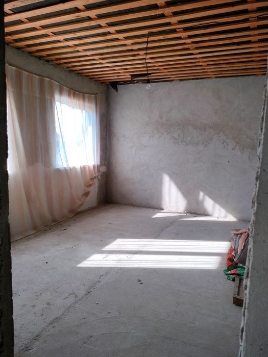 Еркинкалада үй сатылады