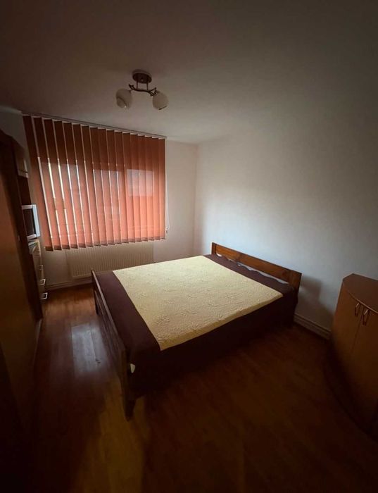 Vand sau Schimb Apartament