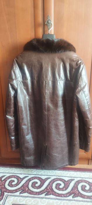 Продам кожаную дубленку