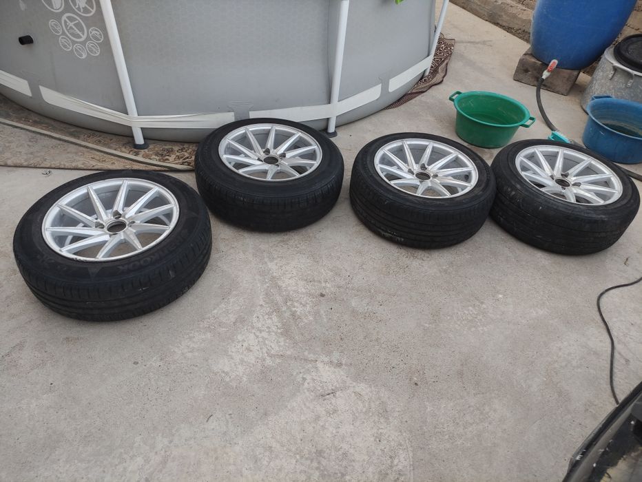 Диск шины автомобильные