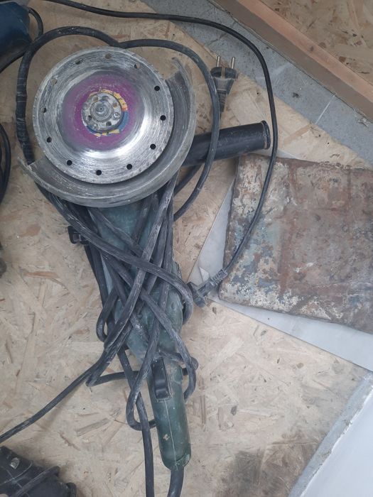 Дрель и болгарка продаётся