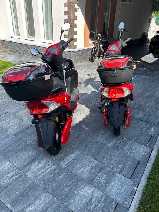 Scuter electric .ambele la 4500 lei